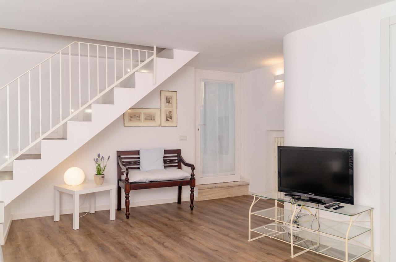 Apulialux Panta Rei Luxury House Nel Centro Storico Apartment Altamura Exterior photo